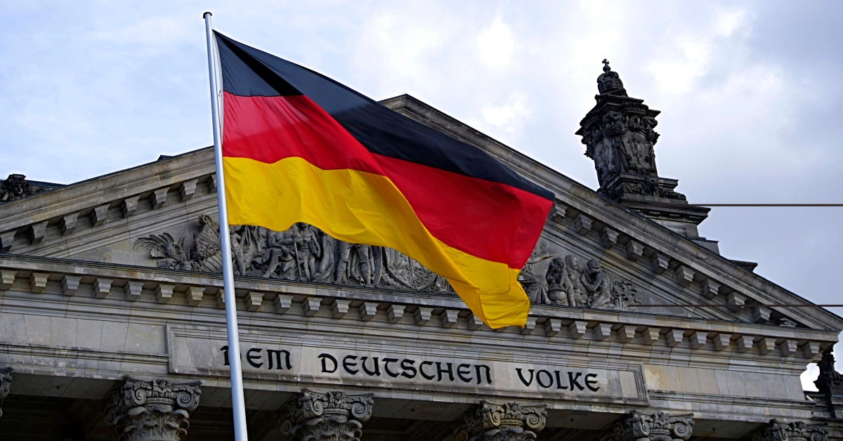 german-flag-infront-of-a- building